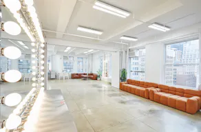 14AB  Manhattan Showroom PopUp Event Rental Space 2,000 sq. ft  - Image 9