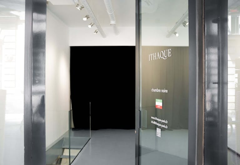 central Marais showroom 50 square meters - Image 0