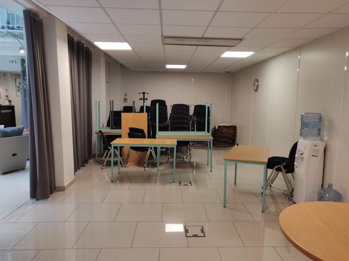 Atypical Space in the heart of Sentier - Image 2