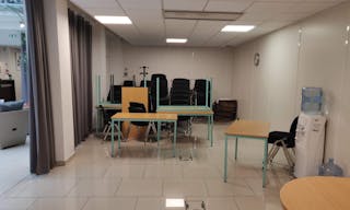 Atypical Space in the heart of Sentier - Image 2