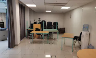 Atypical Space in the heart of Sentier - Image 2