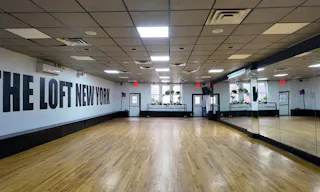 LOFT NEW YORK - Image 0