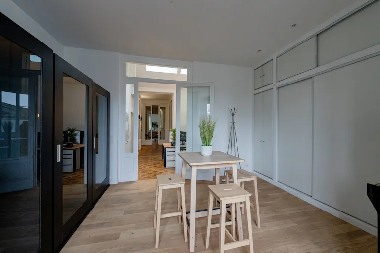 Appartement haut standing équipé d'un studio de production et de bureaux - Image 4