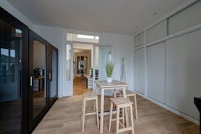 Appartement haut standing �quip� d'un studio de production et de bureaux - Image 4