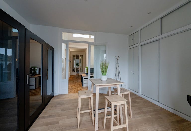 Appartement haut standing �quip� d'un studio de production et de bureaux - Image 4