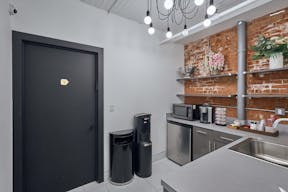 Lower East Side Loft – Ideal for Events, Pop-Ups, Showrooms, Sample Sales & Shoots - Image 13