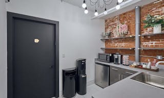 Lower East Side Loft – Ideal for Events, Pop-Ups, Showrooms, Sample Sales & Shoots - Image 13