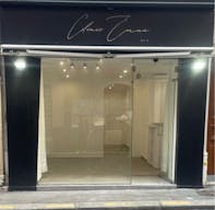 Boutique éphémère – Rue de Lévis, quartier ultra commerçant - Image 0