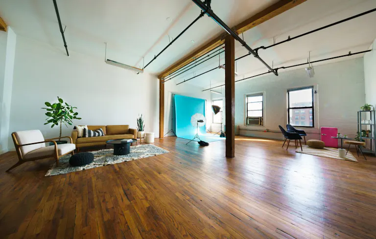 Bright Daylight Film/Photo Studio in Williamsburg - Image 2