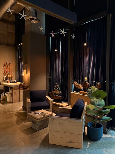 Loft Style Boutique - Image 4