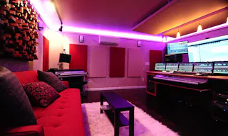 A stunning recording studio!!! - Image 8