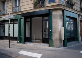 Two-level boutique and underground space - Image 0