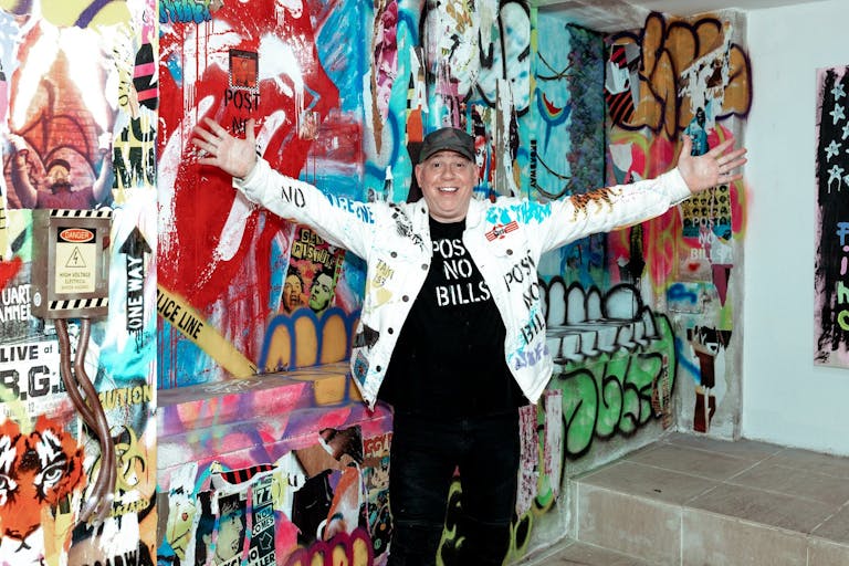 Versatile Creative Hub: Uncover Potential in this UWS Gem - Image 0