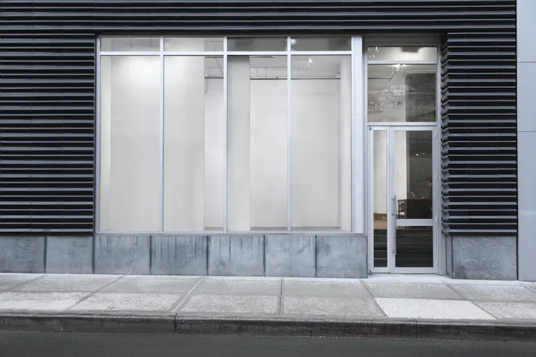Street Level Chelsea Gallery with Outdoor Terrace - Image 3
