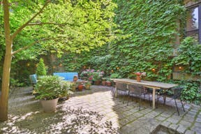 West Village Garden Oasis - Image 5