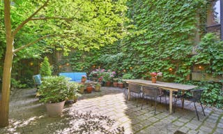 West Village Garden Oasis - Image 5
