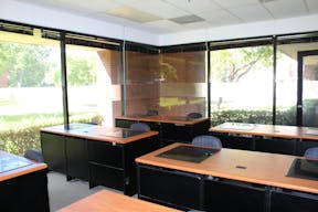 Spacious , quiet and clean room 125 at University of San Jose - Image 14