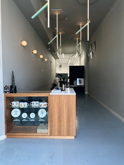 SoHo/Nolita Glass-Front Pop-Up Space on Bowery – Next to Supreme - Image 4