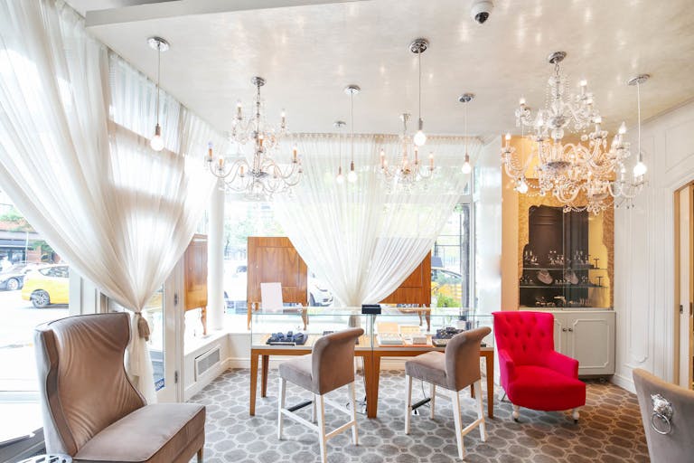 Lovely Greenwich Village Boutique - Image 3