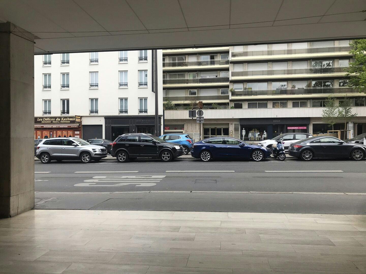 Unique 9,000 sqm Former Shopping Mall in Paris 15th