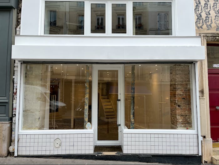 Boutique éphémère - Pop up store - rue des Abbesses - Image 0