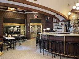 Vntage downtown cocktail bar on the ground floor of the historic Woolworth Building - Image 0