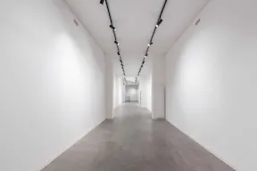 Boutique - Art Gallery Paris centre Marais - Image 6