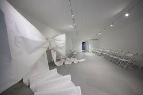 A sun-drenched, spacious storefront nestled in the heart of Midtown Manhattan. - Image 0