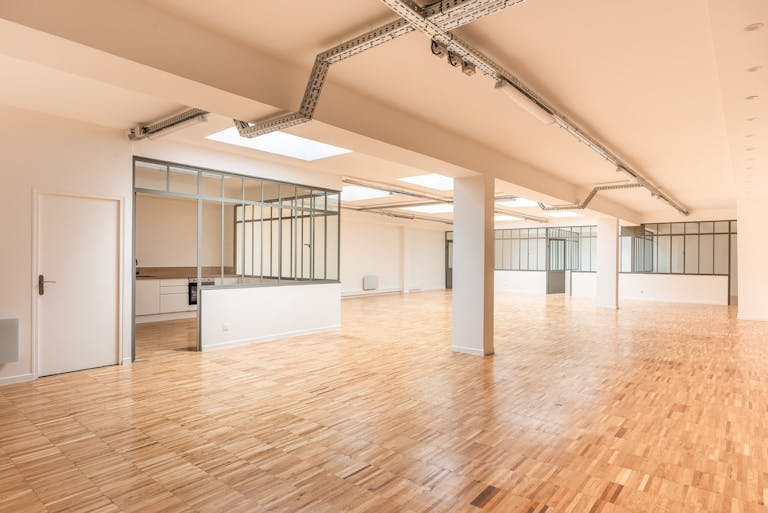 Grand espace moderne - Image 0