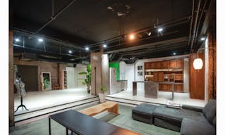 Elevate Your Event Experience in Istanbul's Chic Studio - Image 14