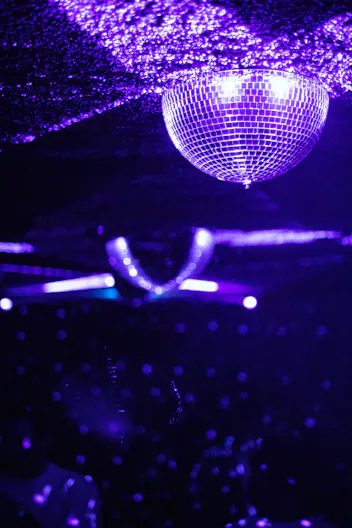 LES Nightclub - Image 4