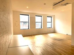Creative Space in Nolita - Image 2
