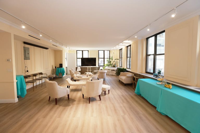 Versatile party/gathering event venue in Midtown - Image 1