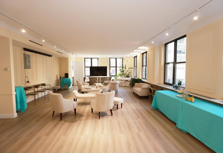 Versatile party/gathering event venue in Midtown - Image 1