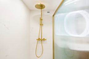 Charming showroom in le Marais - Image 15