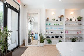 The Perfect Canvas: Elegant, Sun-Filled Space in North Williamsburg - Image 12
