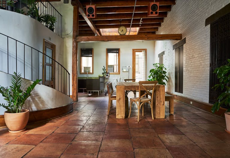 Mediterranean House with Rooftop Patio - Image 1