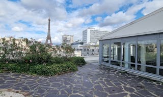 Unique Building Near Eiffel Tower - Ancien garage avec vue Tour Eiffel - Image 3