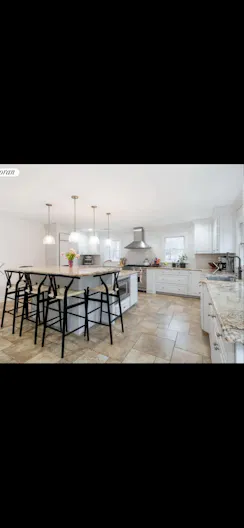 Grand Large House in the heart of the Hamptons for movie shoots and photo shoots - Image 3