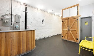 Studios in Brooklyn - Studio 8 - Image 2