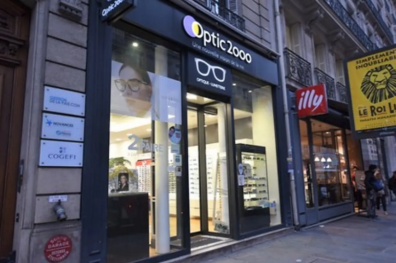 Boutique Shop Busy Area - Op�ra - Image 0