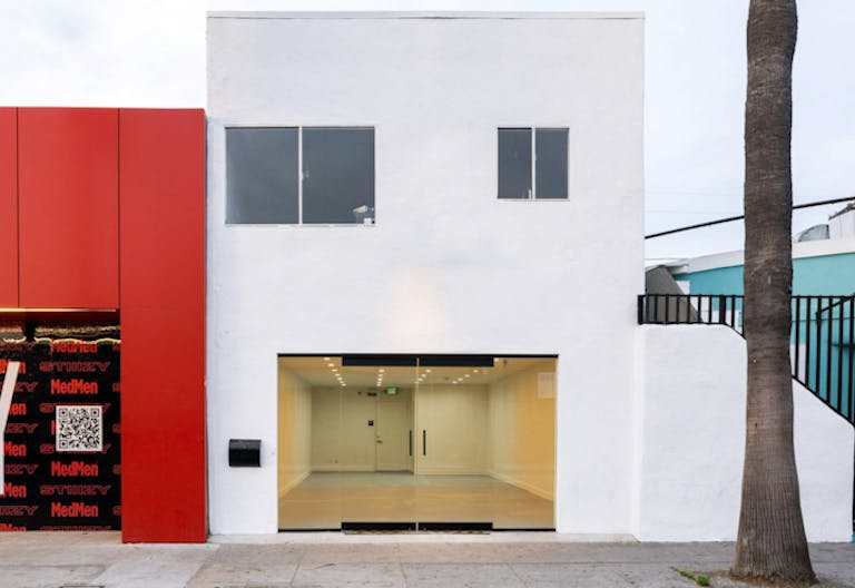 Art Gallery in Venice Beach - Image 0