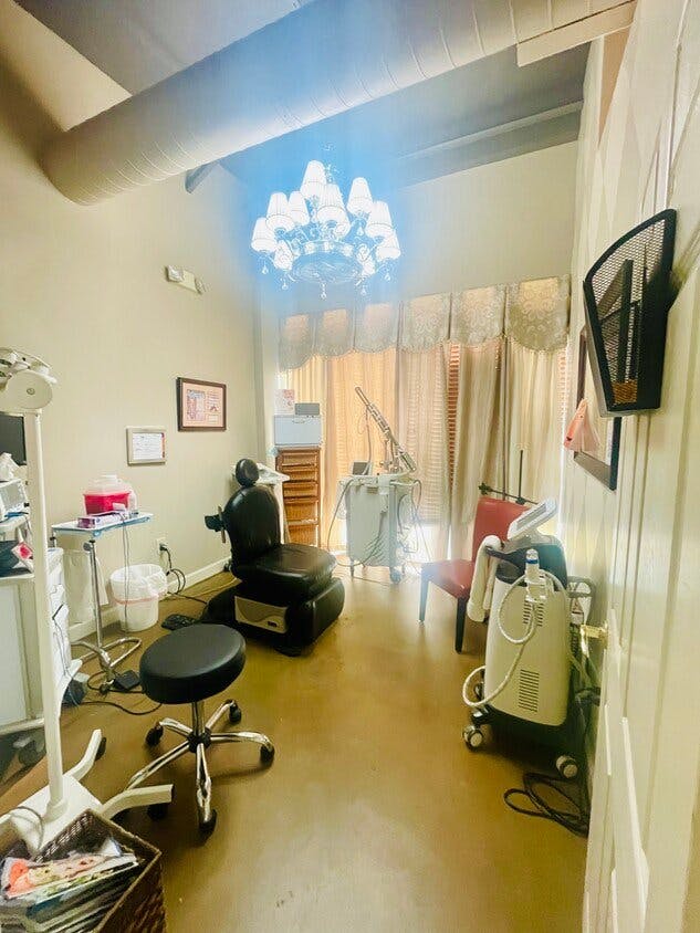 Physicians Aesthetics Boutique and Showroom in Marietta