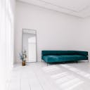 Studio Stellar, a versatile sunlit space.