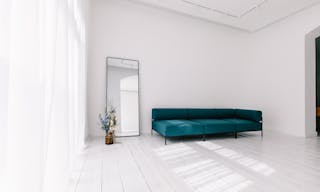 Studio Stellar, a versatile sunlit space. - Image 0