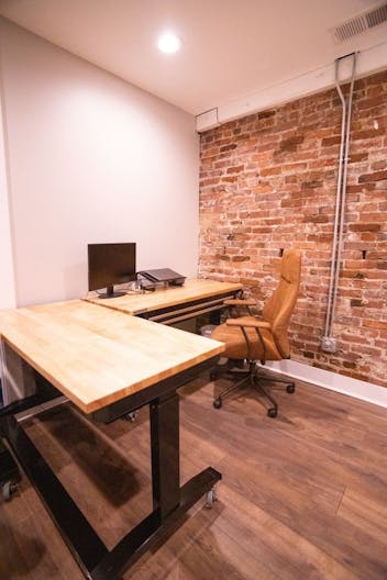 Private Offices in Depot District of Smyrna - Image 4