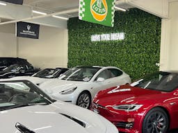 Luxury Car Dealership in Warehouse Space - Image 5