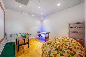 Stylish Urban Loft for Memorable Events | BYOB, Birthdays & More - Image 9