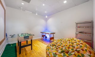 Stylish Urban Loft for Memorable Events | BYOB, Birthdays & More - Image 9