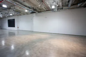 Industrial Space - Image 5